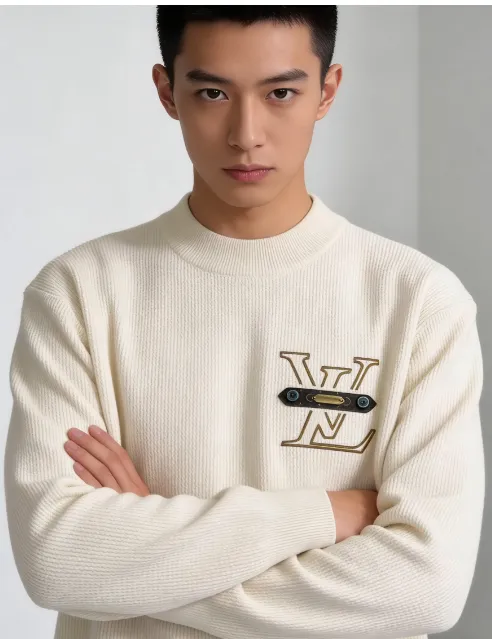 Louis Vuitton/Louis Vuitton chest old pattern leather crew neck sweater
